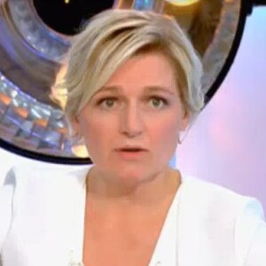 Anne-Elizabeth Lemoine dans "C à Vous", mardi 25 octobre 2016