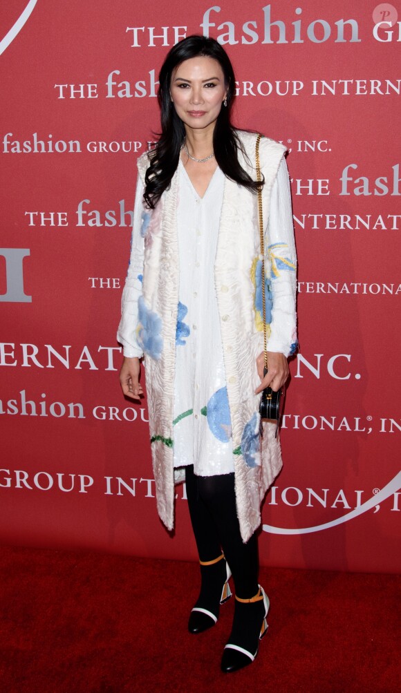 Wendi Murdoch - 2016 Night of Stars Gala organisée par le Fashion Group International au Cipriani 55 Wall St. New York, le 27 octobre 2016.