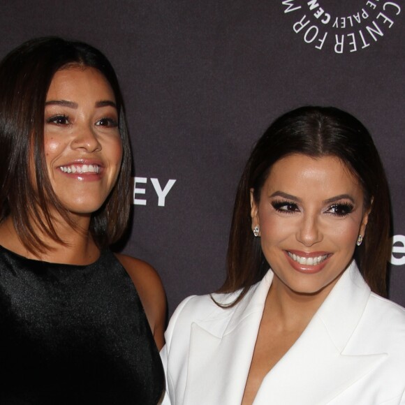 Gina Rodriguez, Eva Longoria à la soirée Hollywood Tribute To Hispanic Achievements In Television à l'hôtel The Beverly Wilshire à Beverly Hills, le 24 octobre 2016