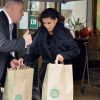 Eva Longoria sort de chez Whole Foods à New York, le 27 octobre 2016