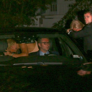 Orlando Bloom déguisé en Donald Trump tandis que sa copine Katy Perry est arrivée en Hillary Clinton à la soirée d'Halloween organisée par Kate Hudson à Los Angeles, le 28 octobre 2016