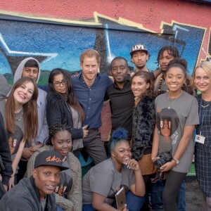 Le prince Harry visite Coach Core au Centre National Ice de Londres, le 27 octobre 2016.