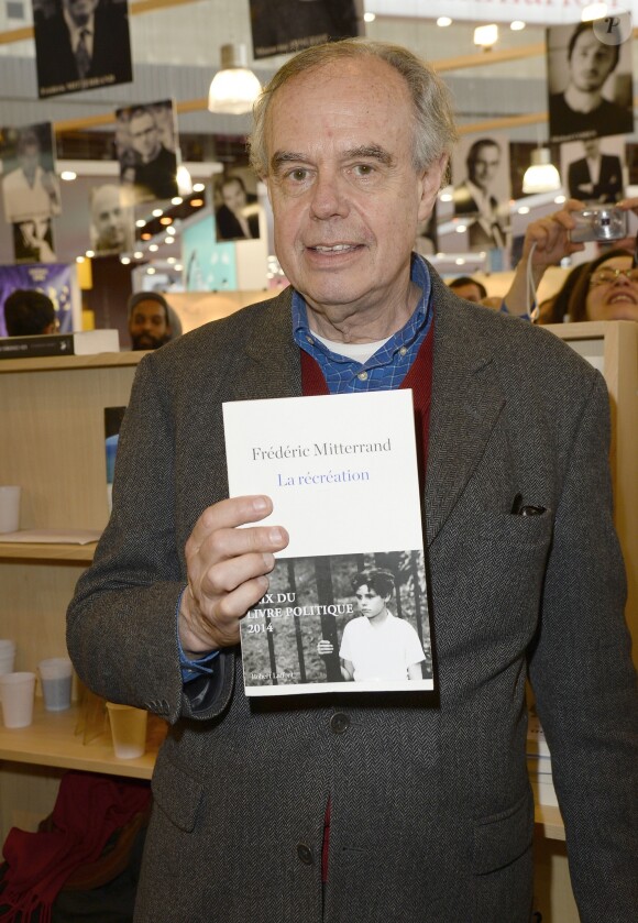 Frédéric Mitterrand participe à la 34ème édition du salon du livre à la Porte de Versailles à Paris le 23 mars 2014.