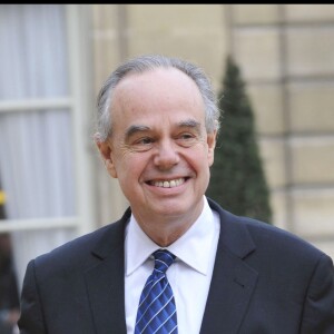 Frédéric Mitterrand participe au premier conseil des ministres du nouveau gouvernement au palais de l'Elysée le 17 novembre 2010.
