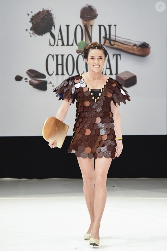 Capucine Anav - Défilé du 22ème salon du chocolat à la porte de Versailles à Paris le 27 octobre 2016. (coiffures Franck Provost / maquillages Make Up For Ever) © Veeren-Perusseau/Bestimage