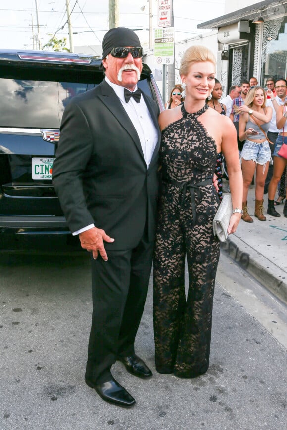 Hulk Hogan et sa femme Jennifer McDaniel - Arrivées au mariage d'Isabela Rangel et David Grutman à Miami le 23 avril 2016.