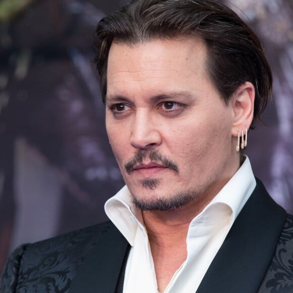 Johnny Depp à la première de Alice Through The Looking Glass European à Odeon Leicester Square à Londres, le 10 mai 2016