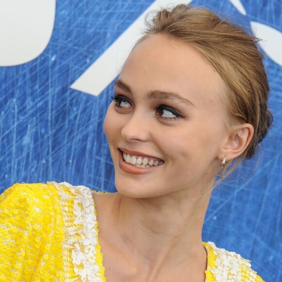 Lily-Rose Depp au photocall du film "Planetarium" au 73e festival du film de Venise, La Mostra, à Venise, Italiie, le 8 septembre 2016.