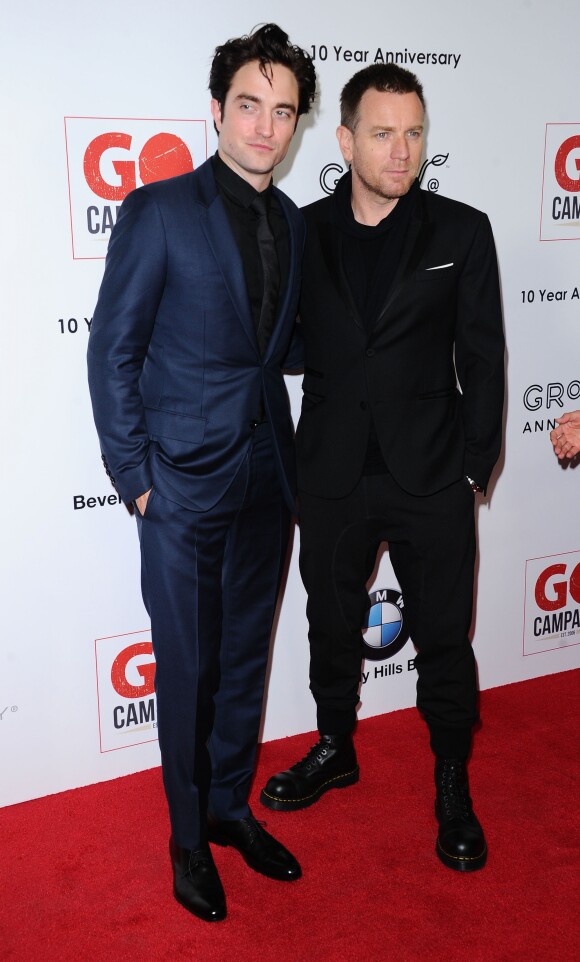 Robert Pattinson et Ewan McGregor - 10e anniversaire de la fondation GO Campaign à la galerie Hauser Wirth & Schimmel. Los Angeles, le 5 novembre 2016.