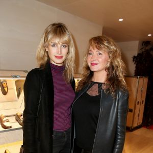 Exclusif - Pauline Lefèvre, Julie Ferrier à l'inauguration de la boutique qui s'est installée pour 1 an au Gaumont Champs-Elysées Ambassade à Paris le 2 novembre 2016. © Moreau-Jacovides/Bestimage
