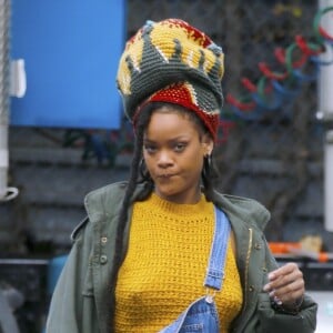 Rihanna sur le tournage de Ocean 8 à New York le 4 novembre 2016.