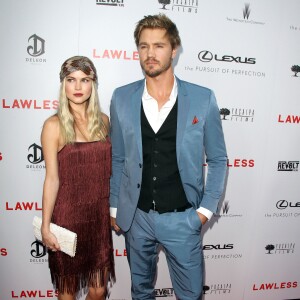 Chad Michael Murray et son ex-fiancée Kenzie Dalton à la première du film Lawless organisée à Hollywood le 22 août 2012.