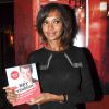 Karine Le Marchand participe au lancement du nouveau livre de Stéphane Plaza, "Net Vendeur" (éditions Cherche Midi), au Buddha Bar à Paris, France, le 9 novembre 2016.