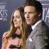Eddie Redmayne et sa femme Hannah Bagshawe lors de la première du film "Fantastic Beasts and Where to Find Them" (Les Animaux Fantastiques) au Alice Tully Hall du Lincoln Center à New York, le 10 novembre 2016. © Charles Guerin/Bestimage