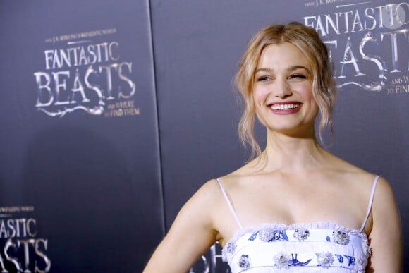 Alison Sudol lors de la première du film "Fantastic Beasts and Where to Find Them" (Les Animaux Fantastiques) au Alice Tully Hall du Lincoln Center à New York, le 10 novembre 2016. © Charles Guerin/Bestimage