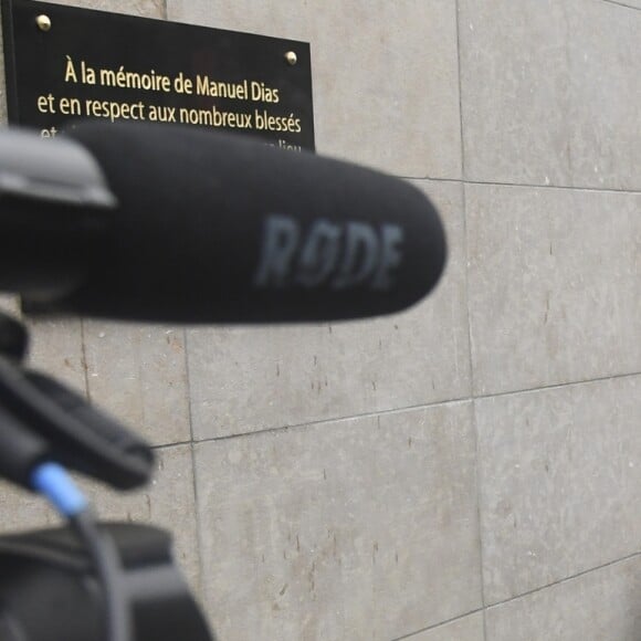 Didier Paillard, maire de Saint-Denis lors de l'hommage aux victimes des attentats du 13 novembre 2015 devant le Stade de France à Saint-Denis, le 13 novembre 2016.