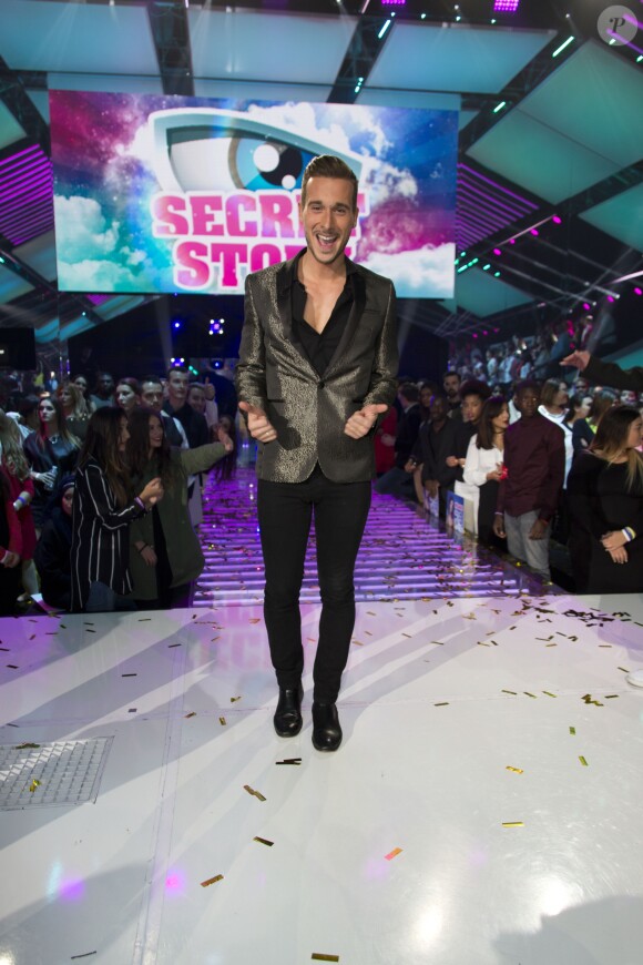 Julien, grand gagnant de "Secret Story 10" lors de la finale du 17 novembre 2016 sur NT1.