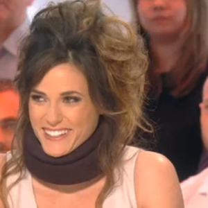 Capucine Anav s'exprime sur ses complexes dans Il en pense quoi Camille ?, sur C8, le vendredi 18 novembre 2016.