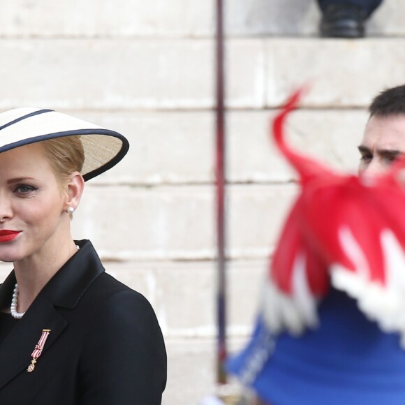 La princesse Charlène de Monaco arrive à la cathédrale pour une messe solennelle d'action de grâce et un Te Deum le jour de la Fête Nationale, le 19 novembre 2016. © Bruno Bebert/Dominique Jacovides/Bestimage