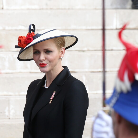 La princesse Charlène de Monaco arrive à la cathédrale pour une messe solennelle d'action de grâce et un Te Deum le jour de la Fête Nationale, le 19 novembre 2016. © Bruno Bebert/Dominique Jacovides/Bestimage