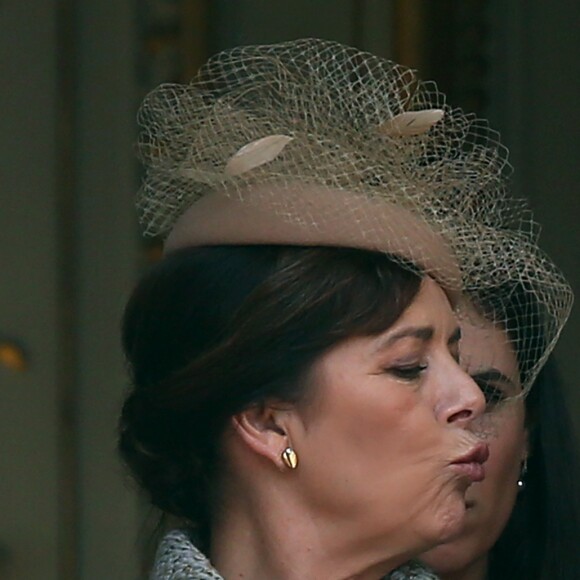La princesse Caroline de Hanovre était ravie de fêter avec ses petits-enfants Sacha Casiraghi et India Casiraghi la Fête Nationale Monégasque, le 19 novembre 2016, ici aux fenêtres du palais princier. Sur la place, en bas, l'orchestre des carabiniers a joué... Thunderstruck et Highway to Hell d'AC/DC ! © Bruno Bebert/Dominique Jacovides/Bestimage