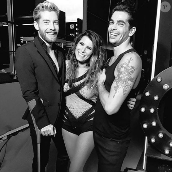 Karine Ferri avec Yann-Alrick Mortreuil et Christophe Licata dans Danse avec les stars - Photo publiée sur Instagram en novembre.