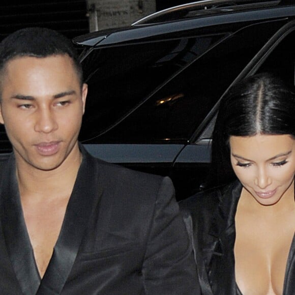 Kim Kardashian (enceinte) et Olivier Rousteing sont allés dîner au Costes à Paris, le 20 juillet 2015