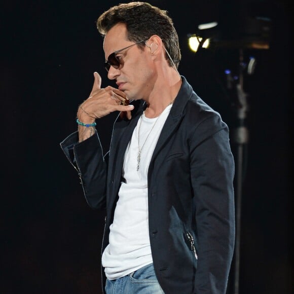 Marc Anthony lors de son concert à l'American Airlines Arena de Miami, le 18 novembre 2016.