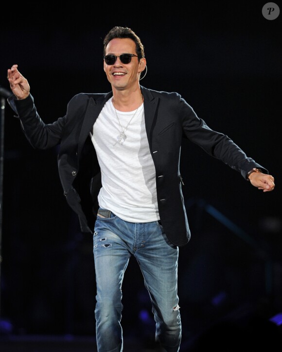 Marc Anthony lors de son concert à l'American Airlines Arena de Miami, le 18 novembre 2016.