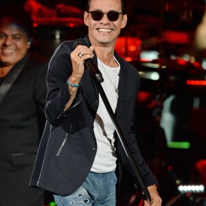 Marc Anthony lors de son concert à l'American Airlines Arena de Miami, le 18 novembre 2016.