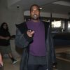 Kanye West en pantalon Gucci à l'aéroport de Los Angeles (LAX), le 11 novembre 2016.