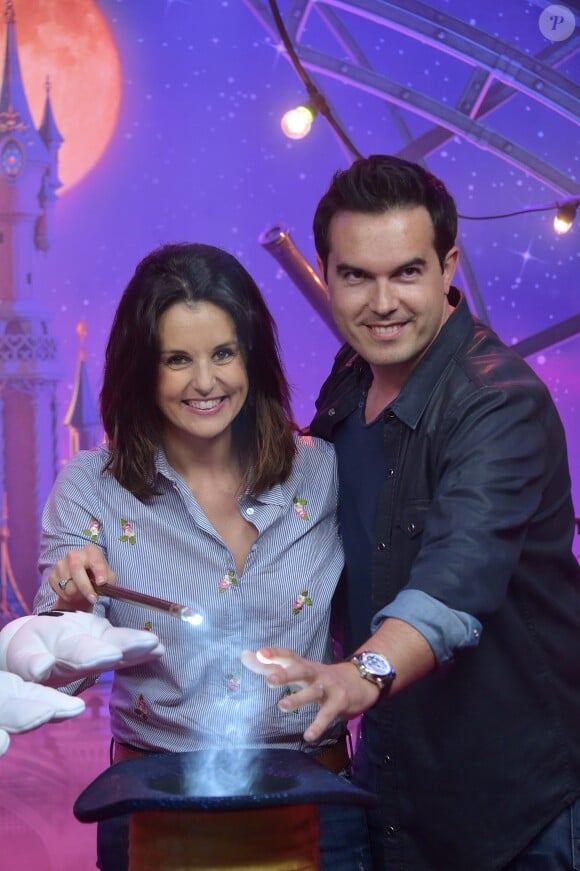 Faustine Bollaert et son mari Maxime Chattam - People au lancement du nouveau spectacle "Mickey et le magicien" au Parc Disneyland Paris. Le 2 juillet 2016 © Giancarlo Gorassini / Bestimage