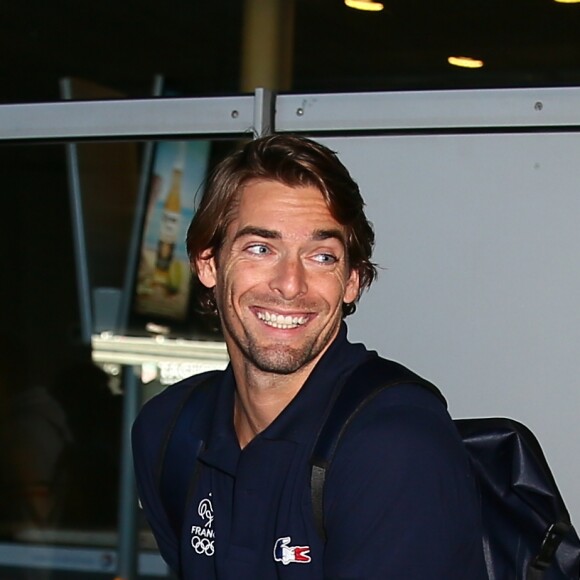 Camille Lacourt - Arrivées des athlètes des jeux olympiques de Rio 2016 à l'aéroport de Roissy. Le 23 août 2016