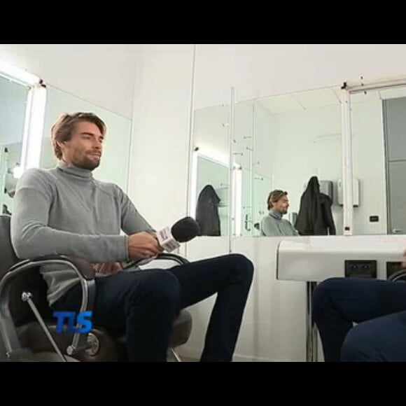 Camille Lacourt au micro de l'émission "Tout le sport" sur France 3 le 28 novembre 2016