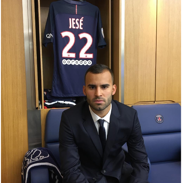 Jésé Rodriguez pose dans les vestaires du PSG. Photo publiée sur Instagram en novembre 2016.