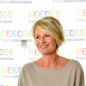Sophie Davant à la conférence de presse du Téléthon 2016 dans les locaux de France 2 à Paris le 26 octobre 2016. © Coadic Guirec / Bestimage