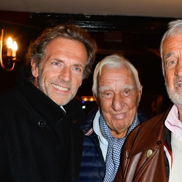 Stéphane Freiss, Charles Gérard et Jean-Paul Belmondo - Louis-Michel Colla fête son 60e anniversaire au théâtre de la Gaîté-Montparnasse à Paris le 8 novembre 2016. Louis-Michel Colla est le directeur du théâtre de la Gaîté-Montparnasse depuis 1998. © Coadic Guirec/Bestimage