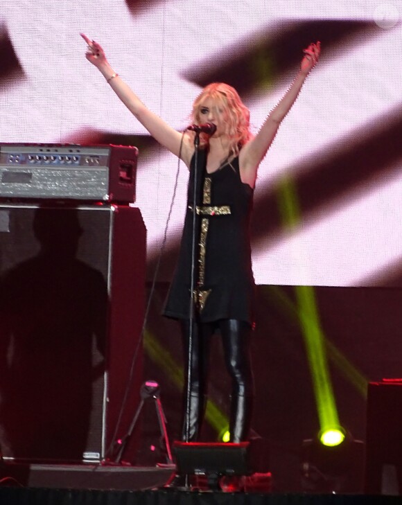Taylor Momsen, The Pretty Reckless lors du Festival MGM Resorts " Rock in Rio " à Las Vegas Le 08 mai 2015