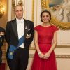 Le prince William, duc de Cambridge, et Kate Catherine Middleton, duchesse de Cambridge (porte le diadème qui a appartenu à la princesse Diana) - La famille royale d'Angleterre lors de la réception annuelle pour les membres du corps diplomatique au palais de Buckingham à Londres. Le 8 décembre 2016