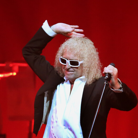 Exclusif - Michel Polnareff lors de son concert à la patinoire de Mériadeck à Bordeaux, France, le 30 novembre 2016. © Patrick Bernard-Quentin Salinier/Bestimage