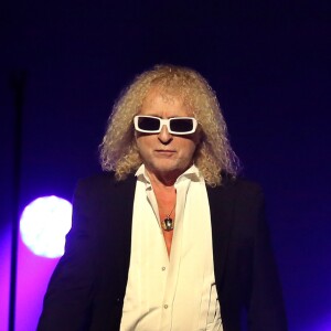 Exclusif - Michel Polnareff lors de son concert à la patinoire de Mériadeck à Bordeaux, France, le 30 novembre 2016. © Patrick Bernard-Quentin Salinier/Bestimage