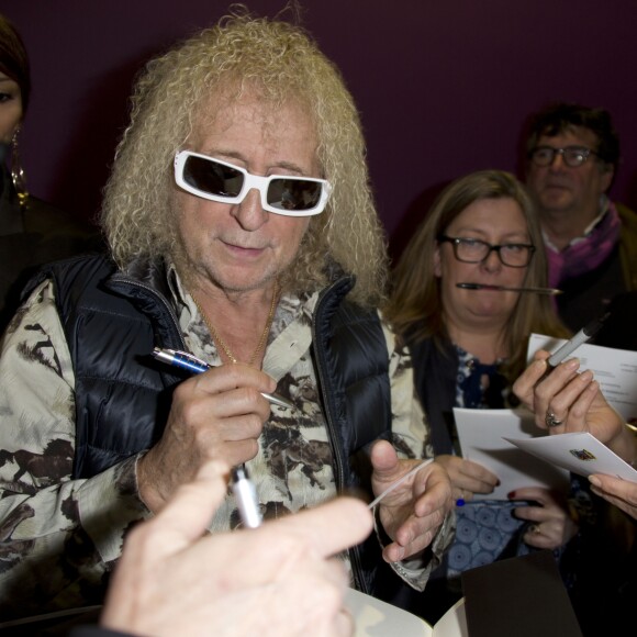 Michel Polnareff - Inauguration du centre culturel Michel Polnareff à Fontenay-Trésigny le 25 novembre 2016 Michel Polnareff a vécu dans ce village en 1987 et 1988 dans le bar de Mr et Mme Troisvallet.