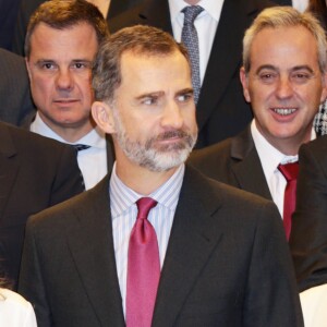 La reine Letizia et le roi Felipe VI d'Espagne célébraient le 12 décembre 2016 le 40e anniversaire du groupe de presse Zeta à Madrid.