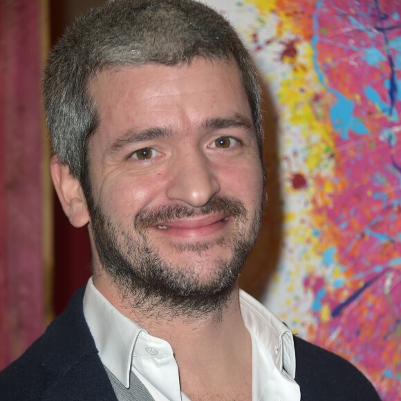 Le chanteur Grégoire - Soirée de présentation du clip du collectif "Seul Ensemble" au profit de la Maison des parents de l'hôpital Margency au Cirque Phénix de Paris le 12 décembre 2016. "SEUL ENSEMBLE" est un collectif de personnalités créé par Lorie Pester et Thierry Martino, Directeur de l'agence de Relations Publiques Successo. Tous deux ont imaginé ce collectif afin de sensibiliser l'opinion publique sur le besoin essentiel de l'enfant malade d'avoir un parent à ses côtés. L'objectif du collectif est de collecter des fonds pour la construction de la Maison des Parents de l'hôpital d'Enfants Margency. Cet établissement croix-rouge française dispose de 106 lits et accueille des enfants venus de toute la France et des DOM TOM. Afin de réunir les fonds nécessaires à la construction de la Maison des Parents, un clip-vidéo réalisé par Julien Seri a été tourné les 2, 3 et 4 novembre 2016 à Malakoff. Ce sera l'occasion de découvrir les visages de Medhi , Esther, Lylian, Léa, Odainga, Lucas et Carla, enfants de l'hôpital Margency qui s'exprimeront face aux personnalités en empruntant les mots de Jean-Jacques Goldman qui a signé le texte du poème baptisé "Malades". https://soutenir.croix-rouge.fr/margency-maison-parents-enfants © Giancarlo Gorassini / Bestimage12/12/2016 - Paris