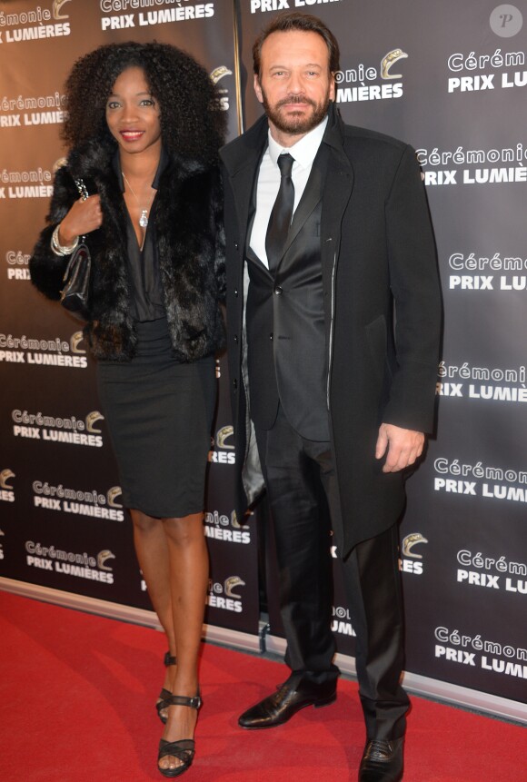 Samuel Le Bihan et sa compagne Daniela - La 20ème cérémonie des Prix Lumières à l'espace Pierre Cardin à Paris, le 2 février 2015.