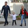 Exclusif - Chris Pratt et sa femme Anna Faris emmènent leur fils Jack regarder une pièce de théâtre de Noël pour enfants à Hollywood, le 14 décembre 2016