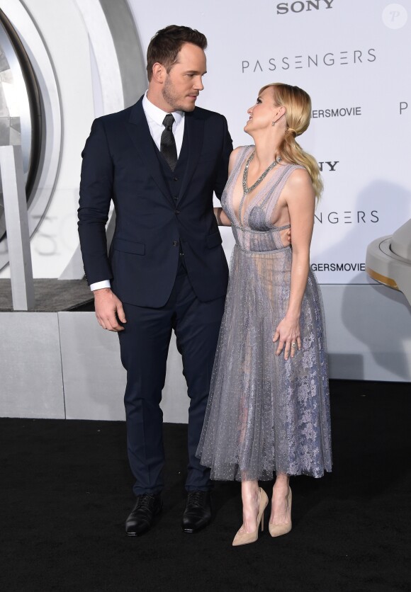 Chris Pratt et sa femme Anna Faris à la première de Passengers au théâtre The Regency Village à Westwood, le 14 décembre 2016