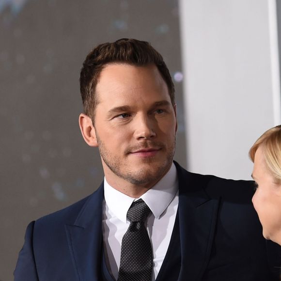 Anna Faris et son mari Chris Pratt à la première de Passengers au théâtre The Regency Village à Westwood, le 14 décembre 2016