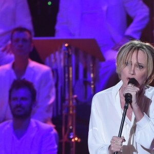 Exclusif - Patricia Kaas à l(Enregistrement de l'émission "Les années bonheur" présentée par Patrick Sébastien à La Plaine-Saint-Denis le 11 octobre 2016. L'émission sera diffusée le 10 Décembre 2016. © Giancarlo Gorassini/Bestimage