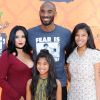 Kobe Bryant, Vanessa Laine Bryant et leurs filles Natalia Diamante et Gianna Maria-Onore aux Kids' Choice Sports Awards, à Los Angeles, le 14 juillet 2016.